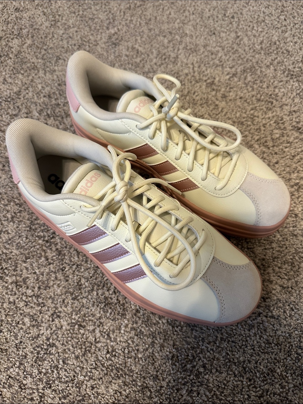 adidas Court Women’s Cream and Pink Retro Low-Top Sneakers